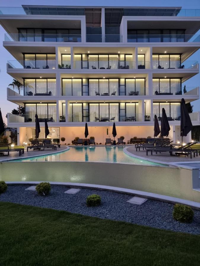 The Palmiers Aparthotel Пафос Екстериор снимка