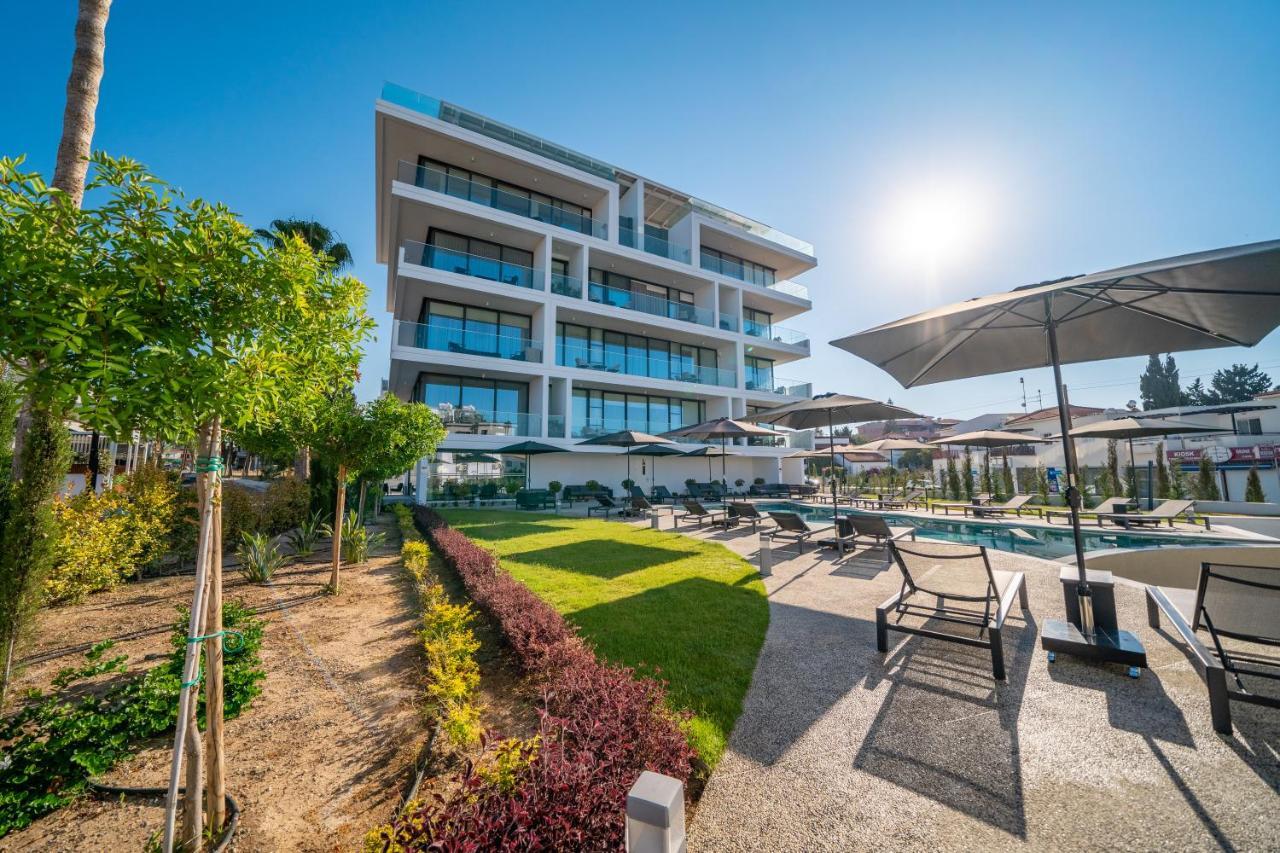 The Palmiers Aparthotel Пафос Екстериор снимка